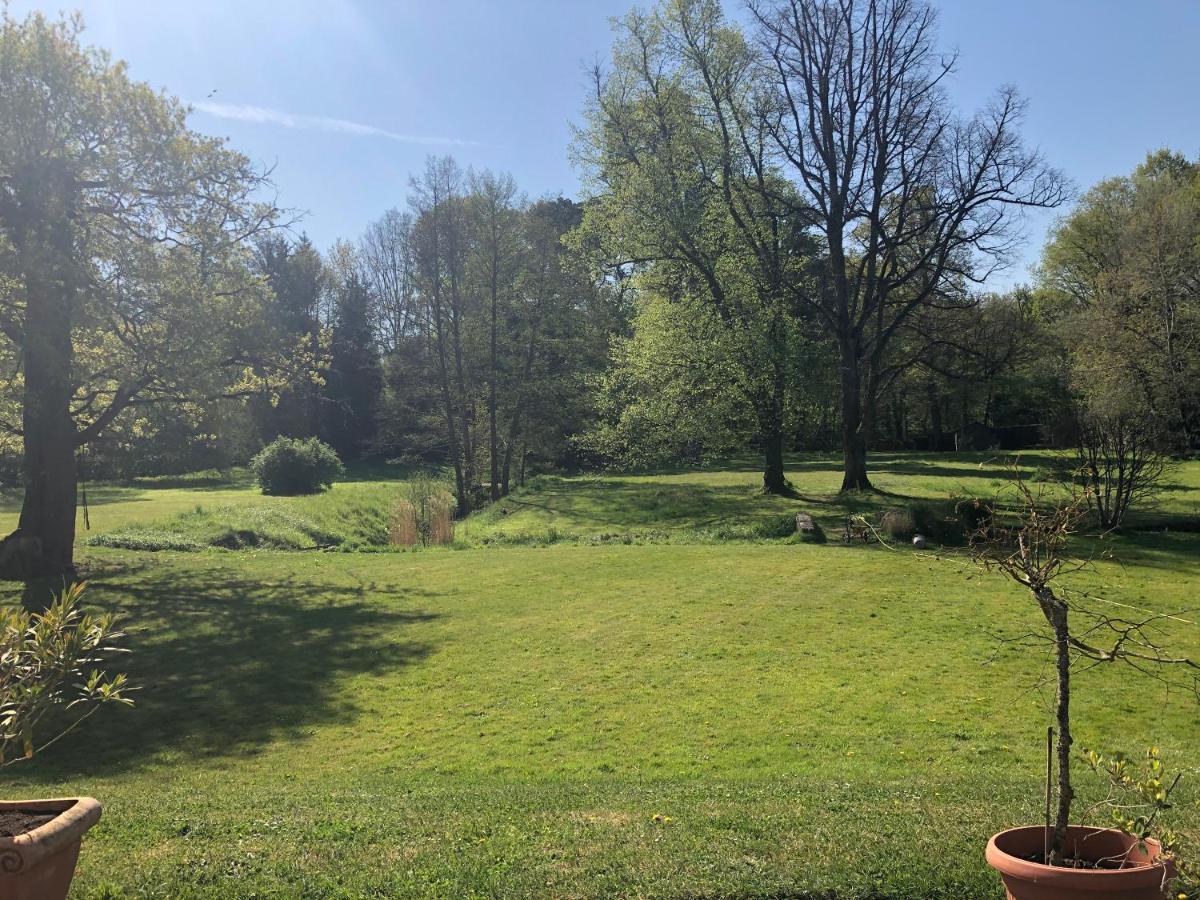 Clairefontaine-en-Yvelines Moulin De Vilgris Bed & Breakfast エクステリア 写真